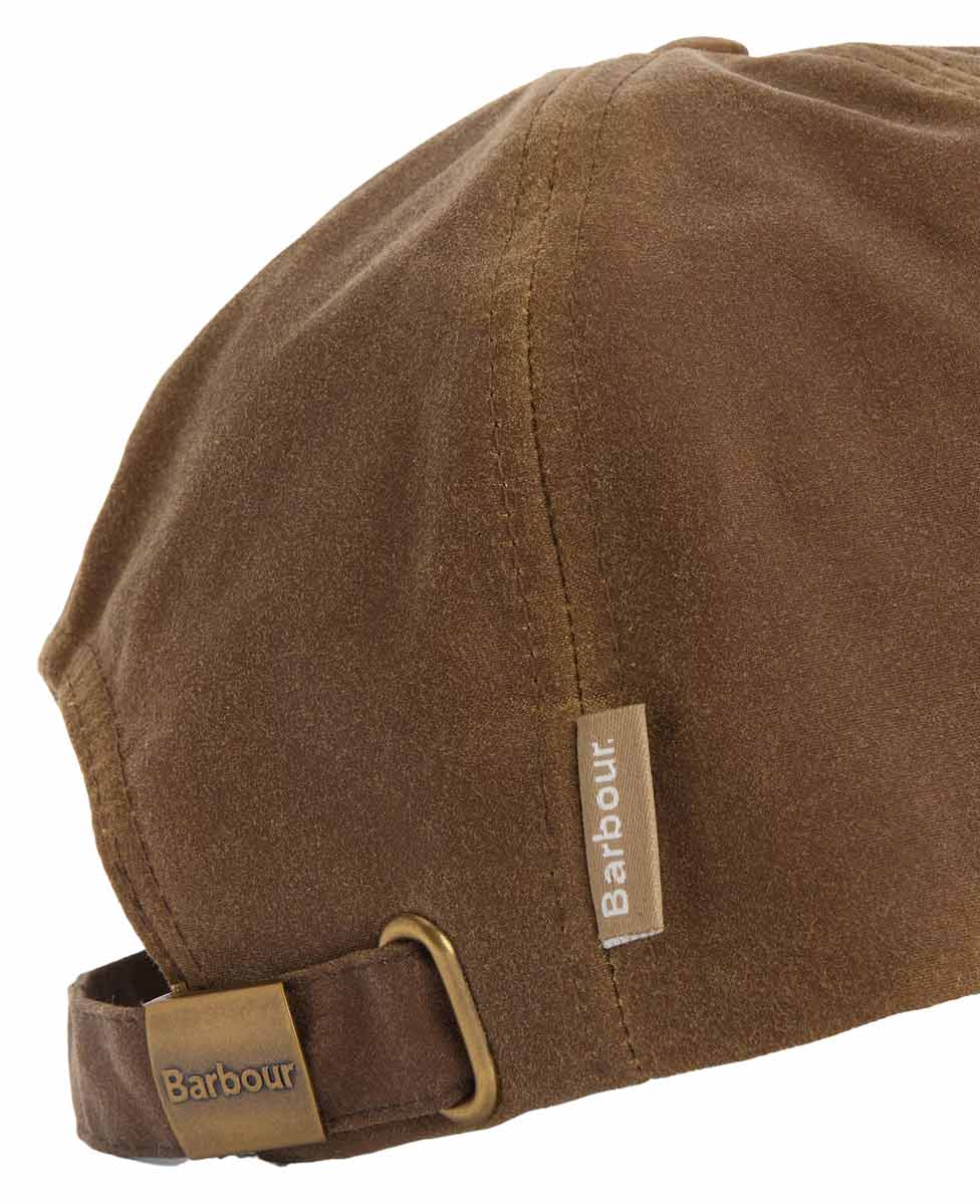 Barbour Cap Wax in Tan, Detailansicht Logo hinten