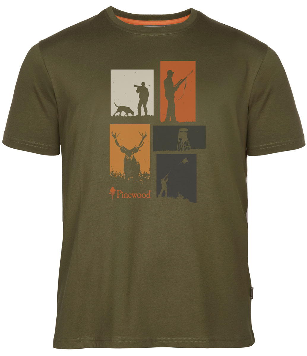 Herren-T-Shirt von Pinewood in Olive Mel mit Rundhalsausschnitt und großem Hunting-Print auf der Vorderseite mit jagdlichem Motiv.