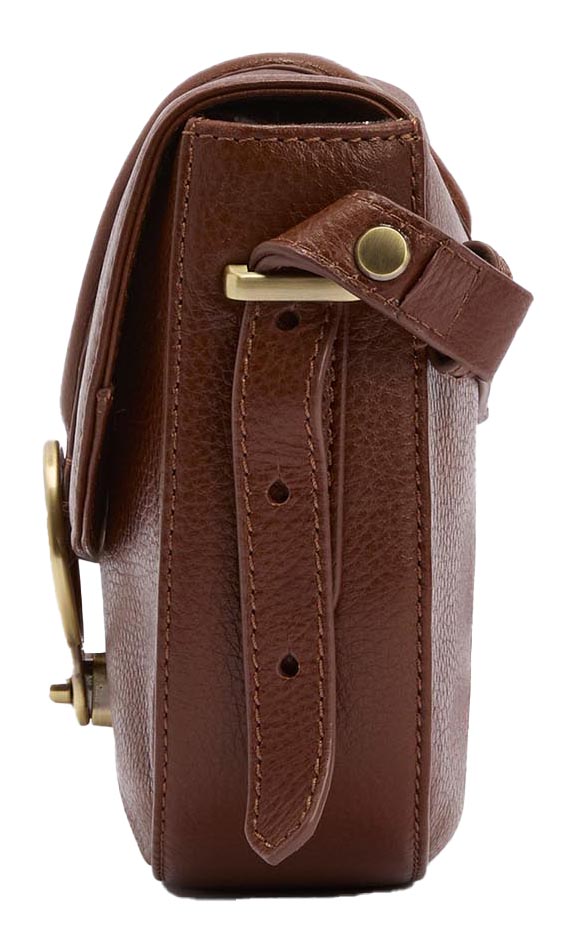  Barbour Ledertasche Elm Crossbody – Seitenansicht mit Schulterriemen