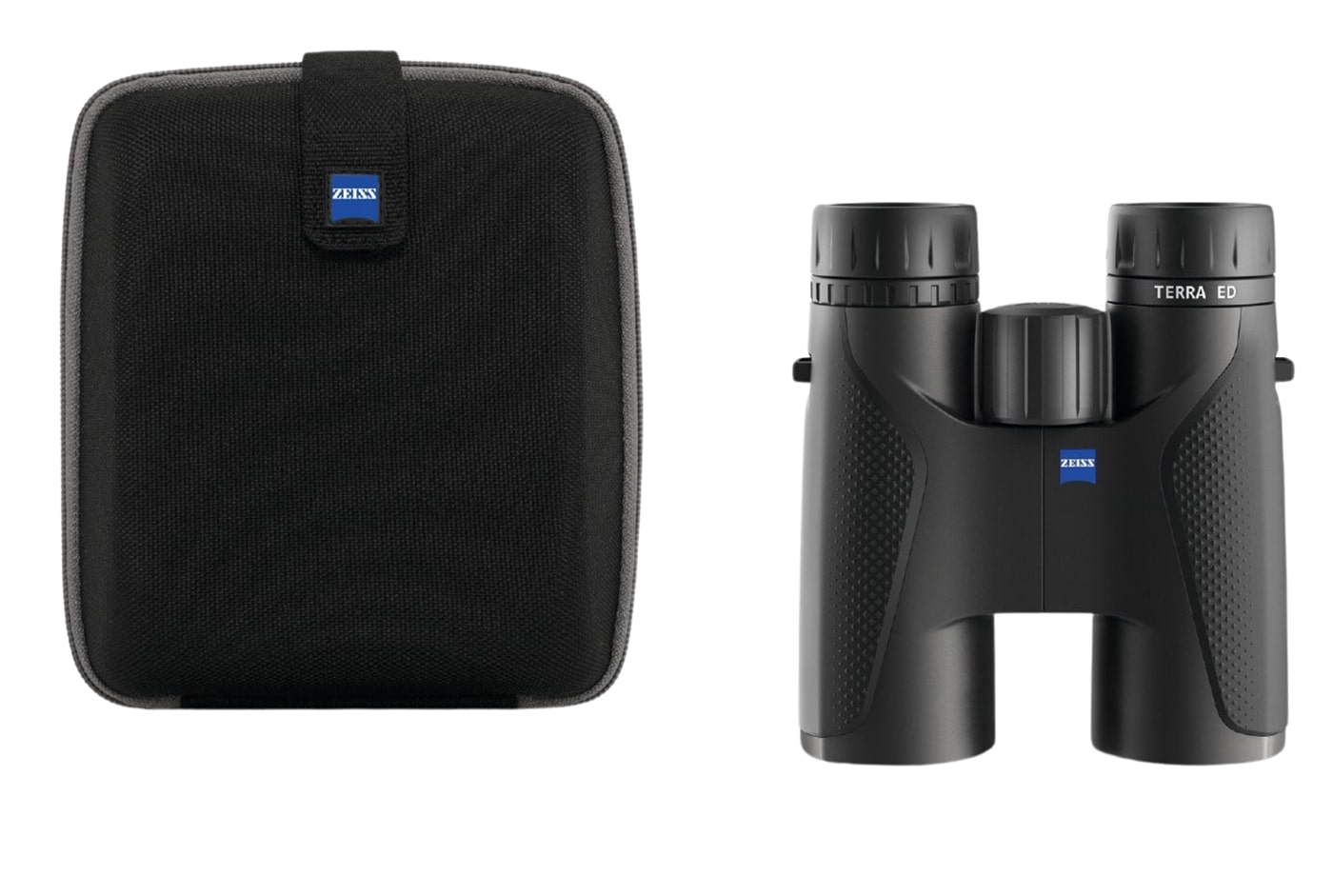 Das Zeiss Terra ED 8x42 Fernglas in Schwarz, aufrecht präsentiert, neben der praktischen und strapazierfähigen Tragetasche.