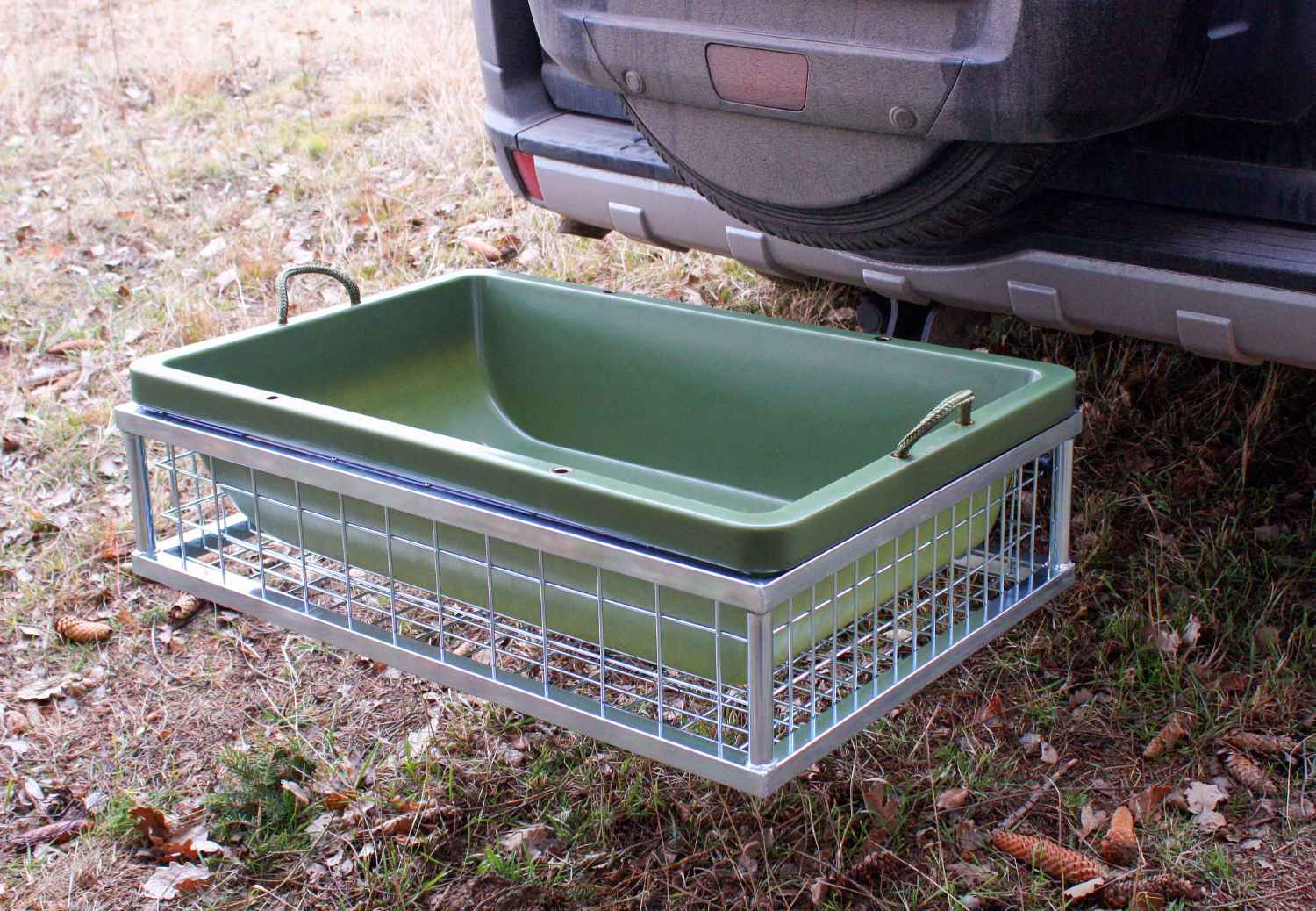 Eurohunt Hecktraeger und Wildwanne mit Schnellkupplung