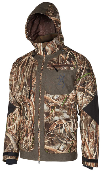 Browning Parka XPO Toundra in Camouflage mit aufgestellter Kaputze, abgebildet von vorn