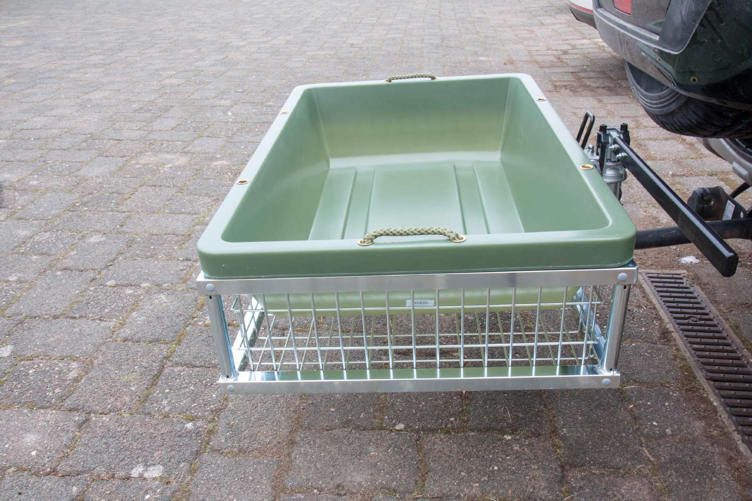 Eurohunt Hecktraeger und Wildwanne mit Schnellkupplung