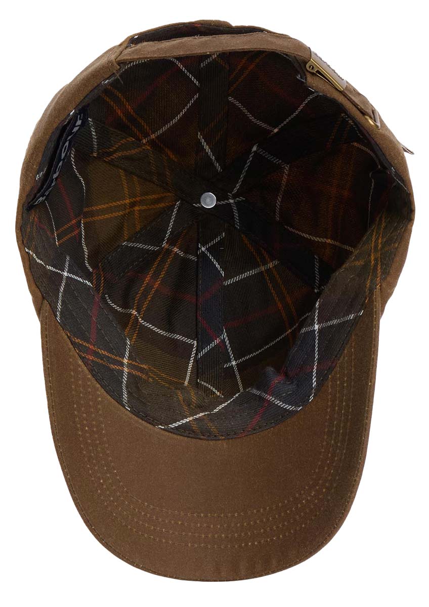 Barbour Cap Wax in Tan, von unten