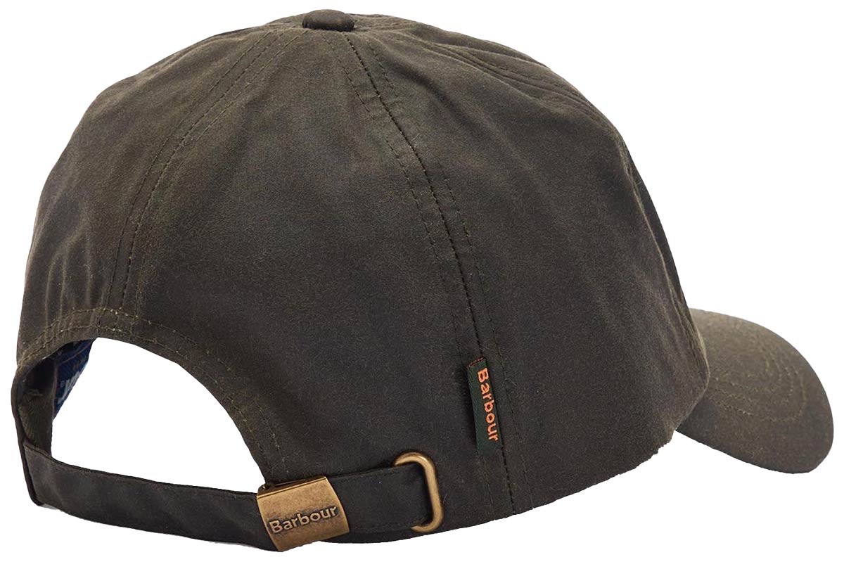 Rückseite der Barbour Wax Cap in Olive mit Metallverschluss