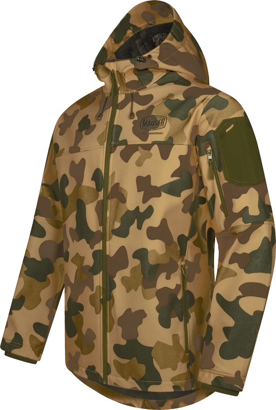 Herren-Softshelljacke Mauser Tornado in Camouflage-Grün, Linksansicht mit Ärmel, Kapuze und seitlicher Silhouette im Tarnmuster.